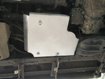 Kryt nádrže AdBlue - hliníkový - Toyota Hilux (2015 - 2018 - 2021)