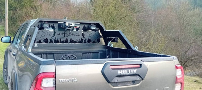 Rám na korbu Pick-Up - Toyota Hilux myslivecký motiv